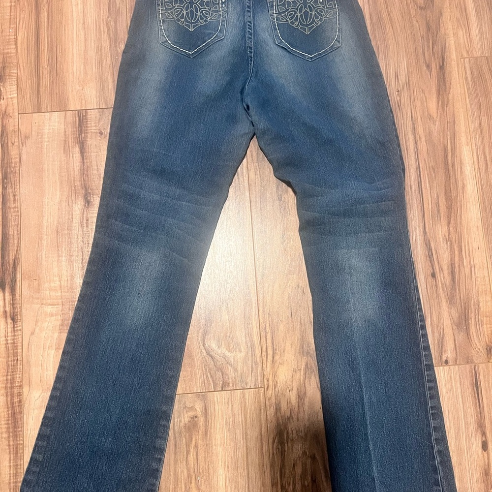 Salt works New York City jeans - Picture 5 of 8